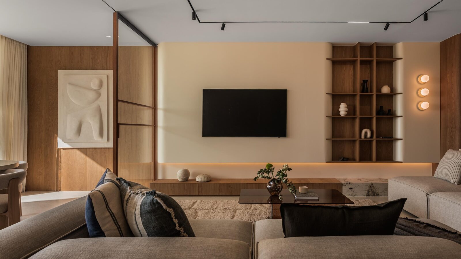 Casa Tulu — living room