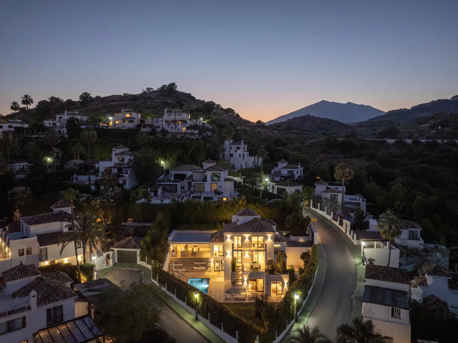 Hill Club 36 — property photograph 3